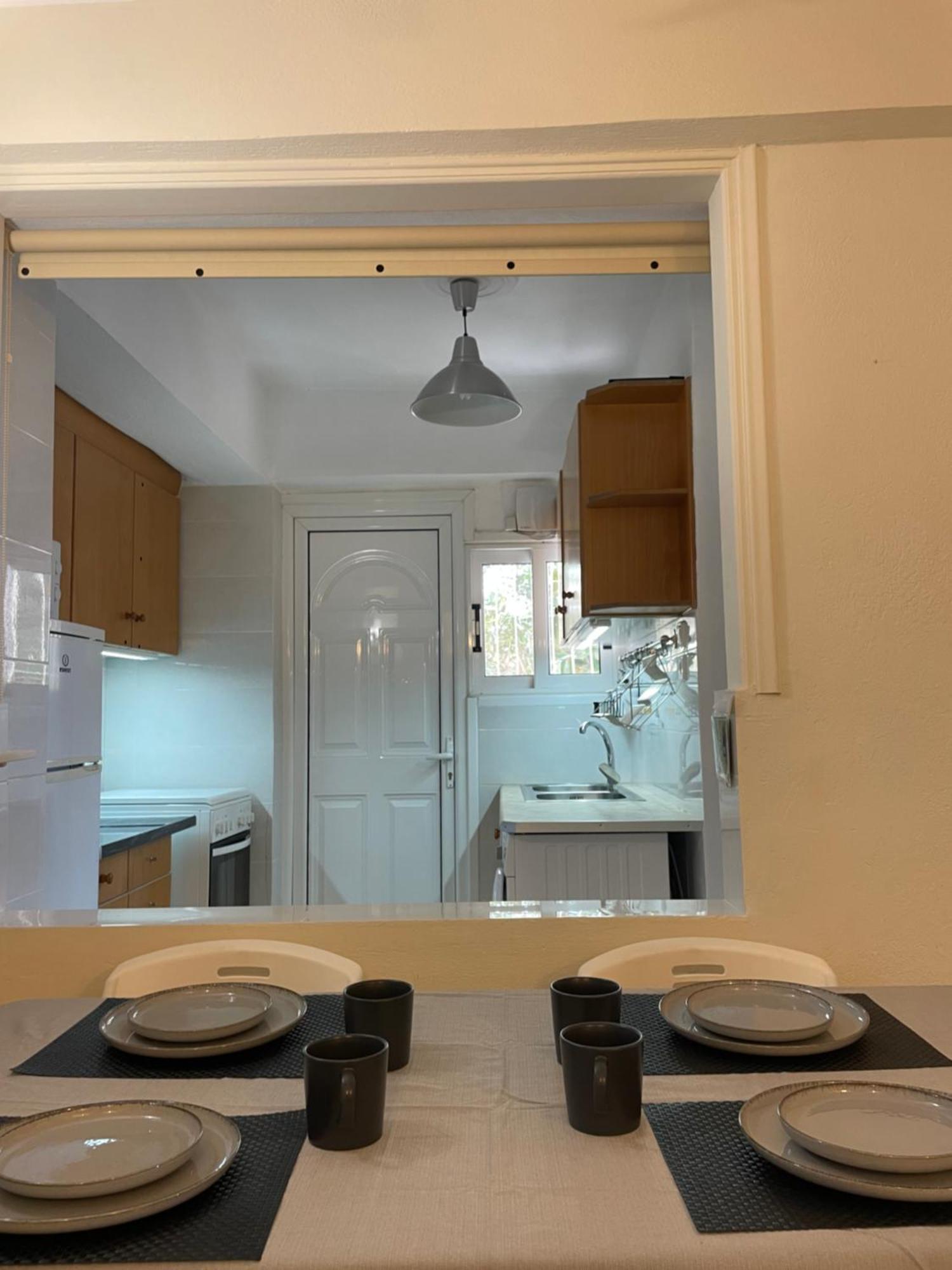 Sea La Vie - Beachfront Retreat ลูตรากี ภายนอก รูปภาพ